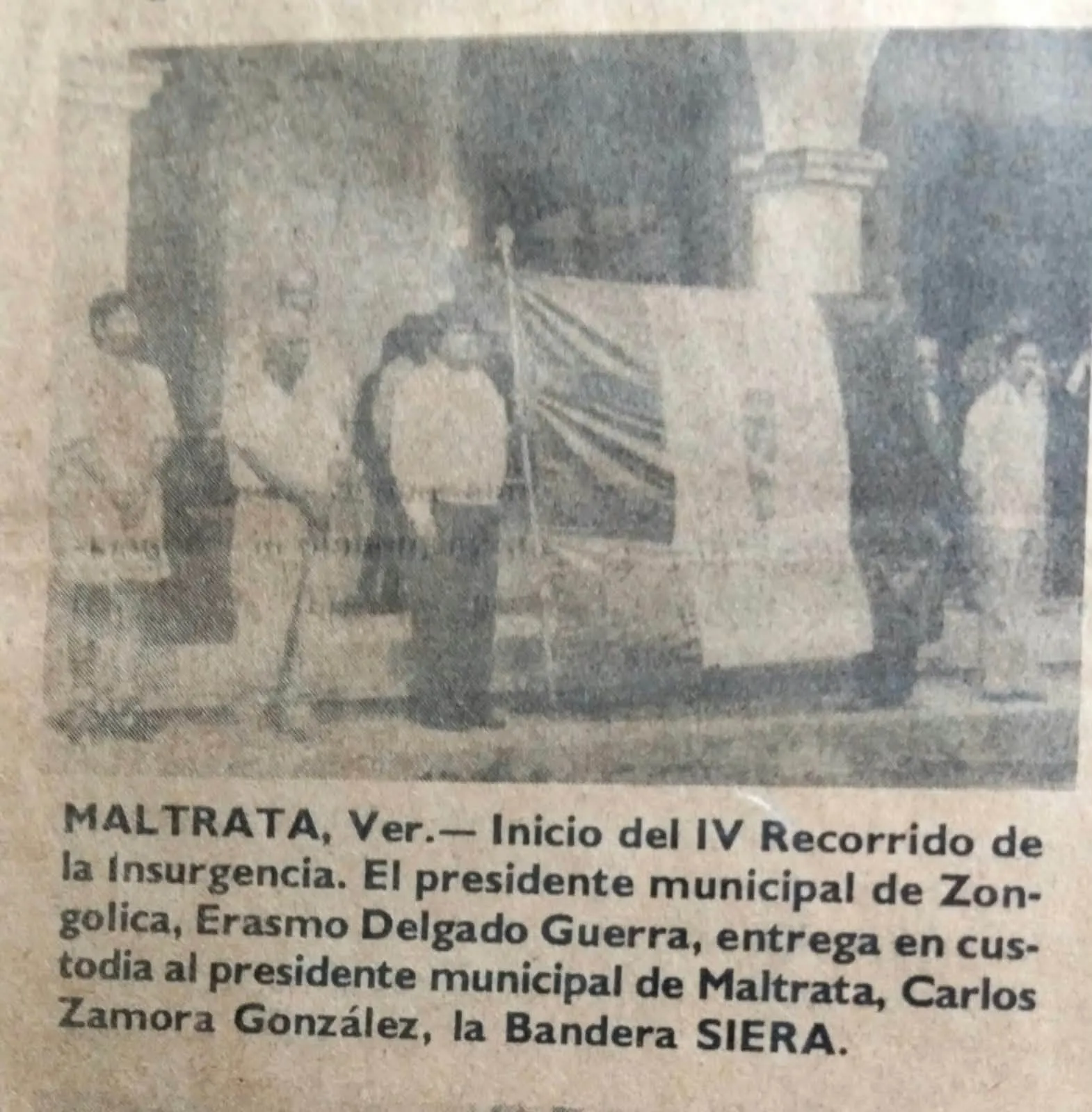 IV Recorrido de la Bandera Siera saliendo de Maltrata